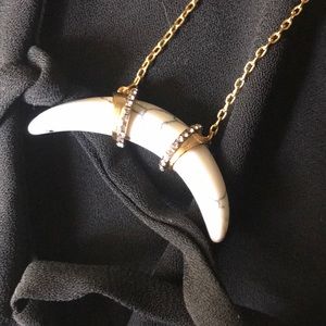 Stella and Dot necklace